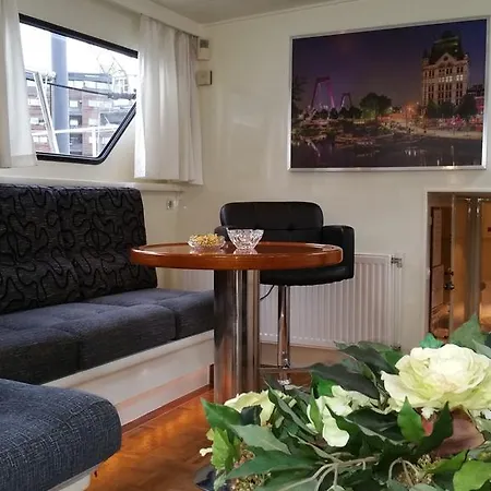 Dutch Yachthotel 4* Rotterdam